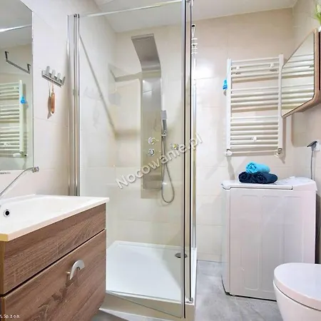 Lesne Tarasy Krabik アパート